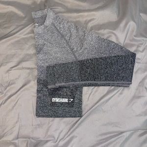 Gymshark gray long sleeve crop top